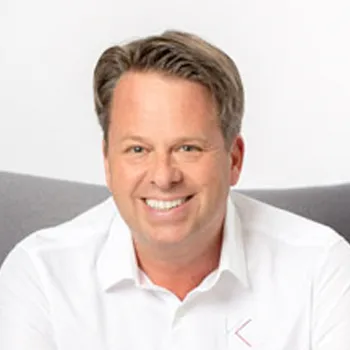 Dr. Marko Knauf